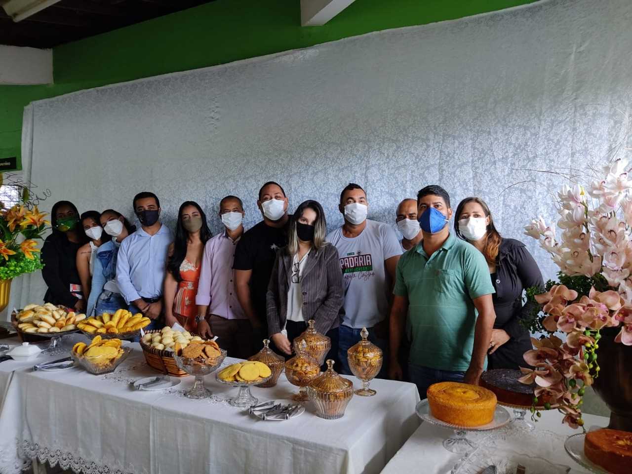 Camacã: Secretaria da Educação reinaugura a padaria e homenageia Ângela Castro